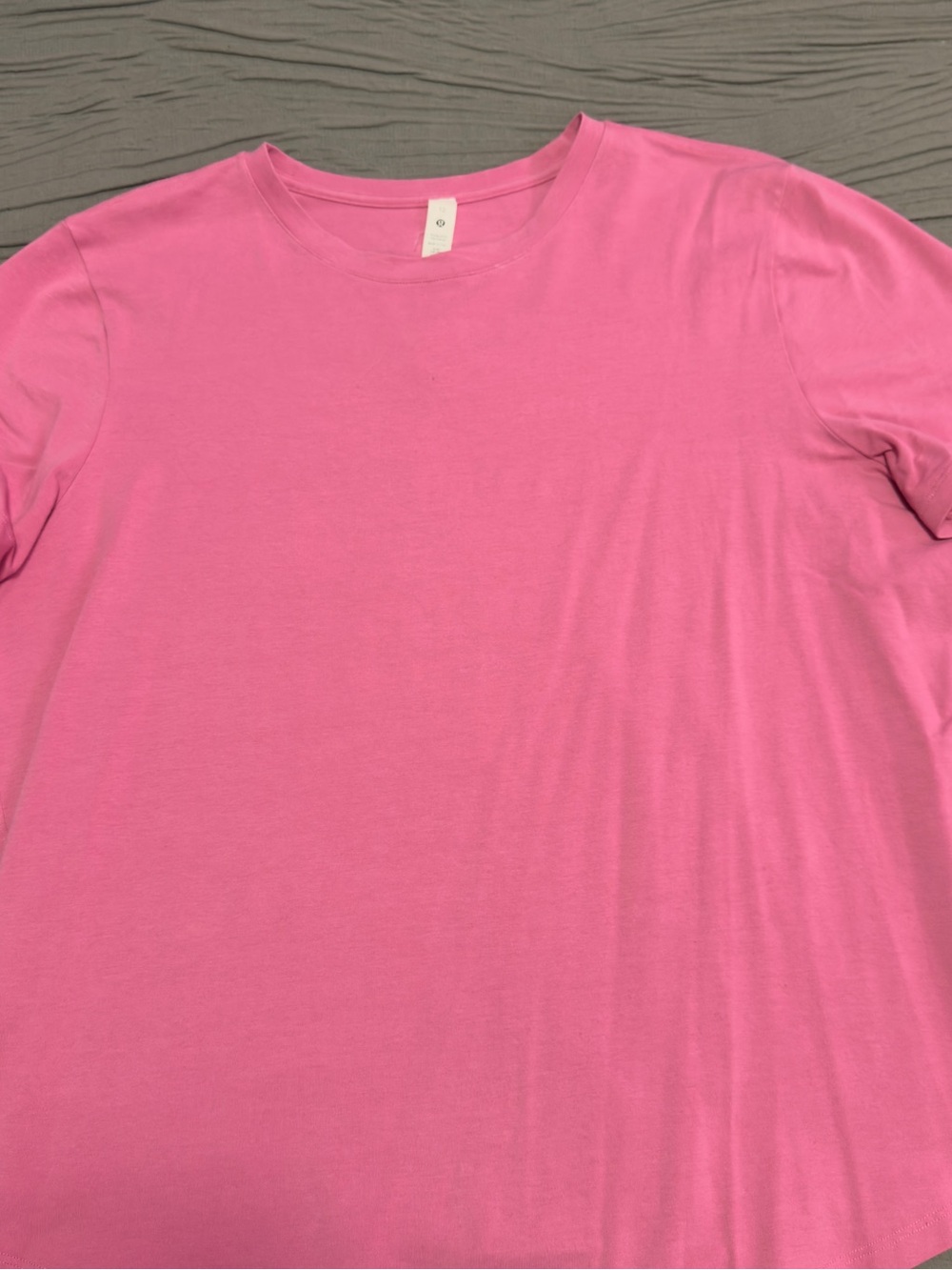 lululemon athletica Women's Crew Neck Short Sleeve Tee - Pink